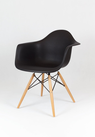SK DESIGN KR012F BLACK ARMCHAIR BEECH