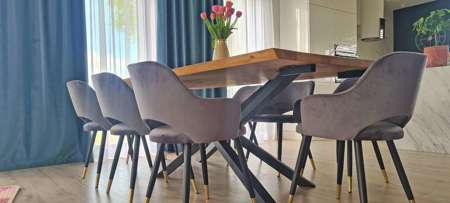 Oliwkowe tapicerowane krzesło STAR materiał BL-75 z czarno-złotą nóżką
